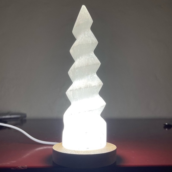 Genuine Selenite tower light - Picture 13 of 15